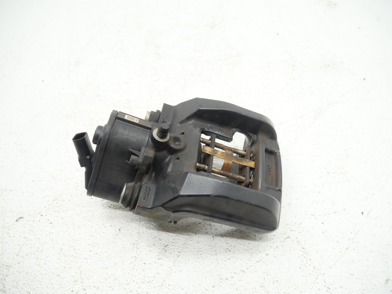 Audi R8 Plus Spyder 2017-2018 Rear Right Brake caliper P/N 4S0615404