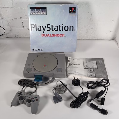 Sony PlayStation PS1 Konsole Bundle - Grau SCPH-9002 Originalverpackt mit Controller
