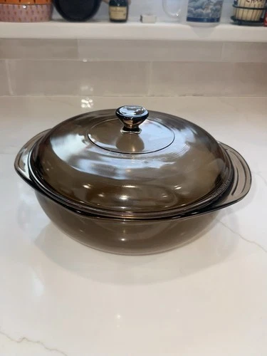 Vintage Pyrex 024 Amber 2 Quart Casserole Bowl With Lid Used