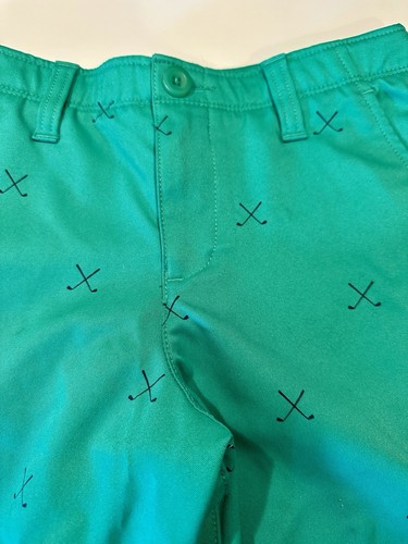 Under Armour Boys Youth Golf Shorts Kelly Green w Golf Clubs Size 12 - Picture 6 of 11