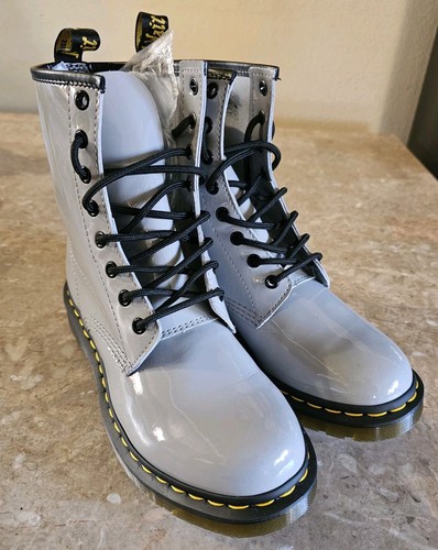 Dr. Martens Zinc Gray Patent Leather LAMPER 1460 Combat Boots Women Size 11L - Picture 8 of 11