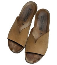 Mephisto Women's Lisane Brown Camel Scratch 38 Wedge Heel Slip-On Sandals