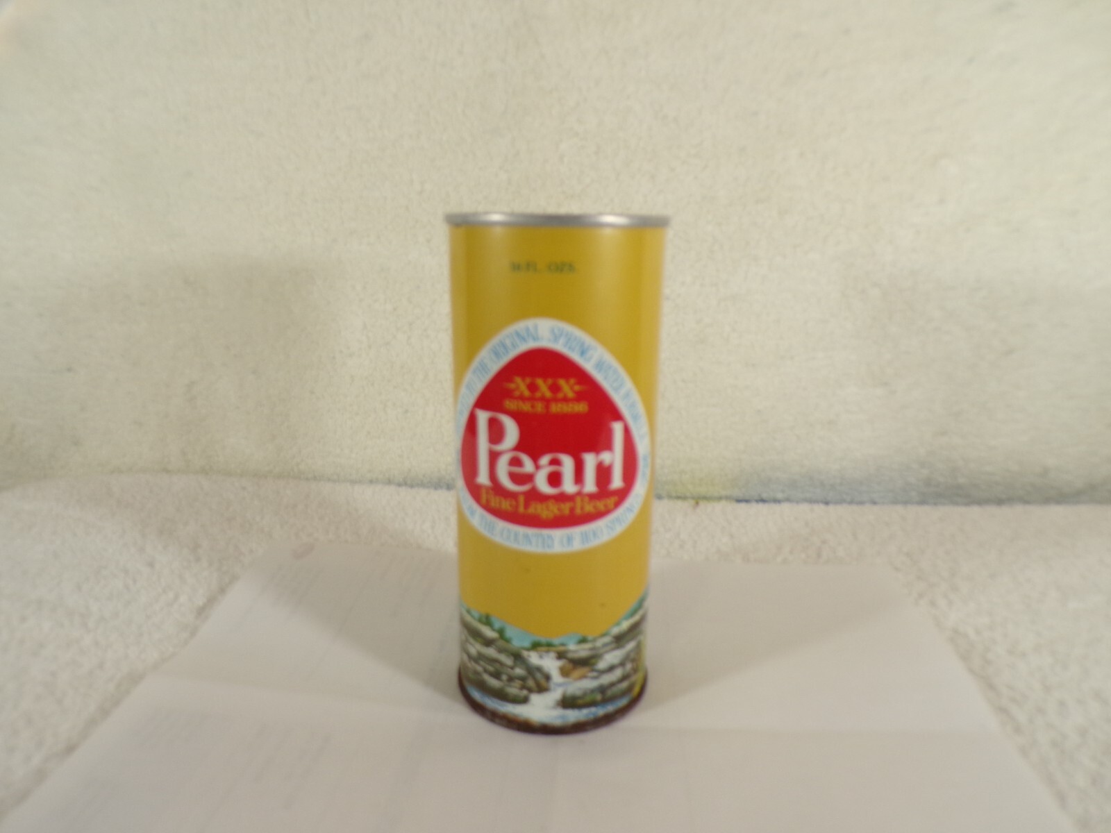 Pearl Fine Lager Beer 16 oz. tab top. Very rare can in great condition