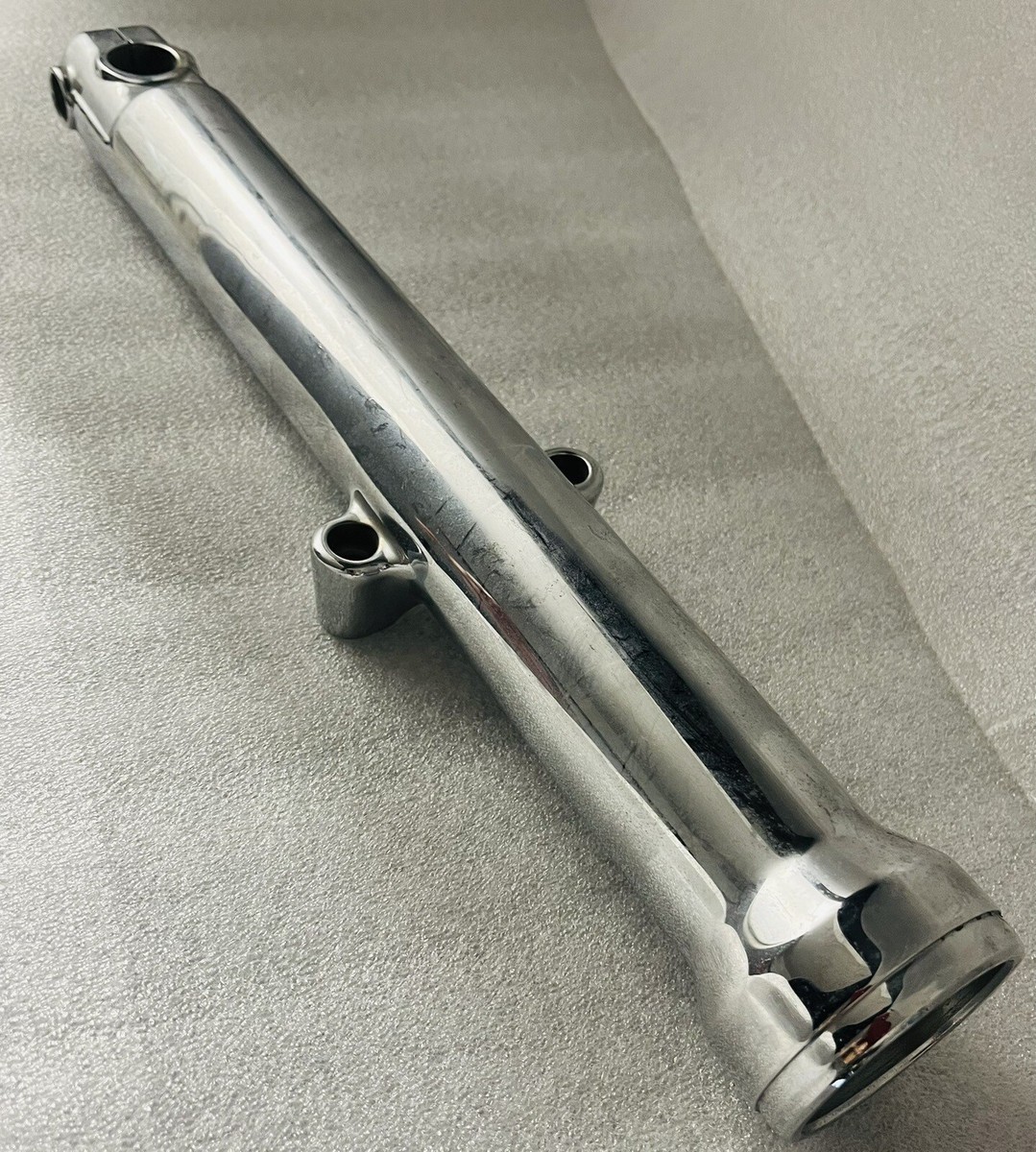 Harley 45923-87 RIGHT Fork Leg 39mm 1987 -07 Sportster XL 1200 883