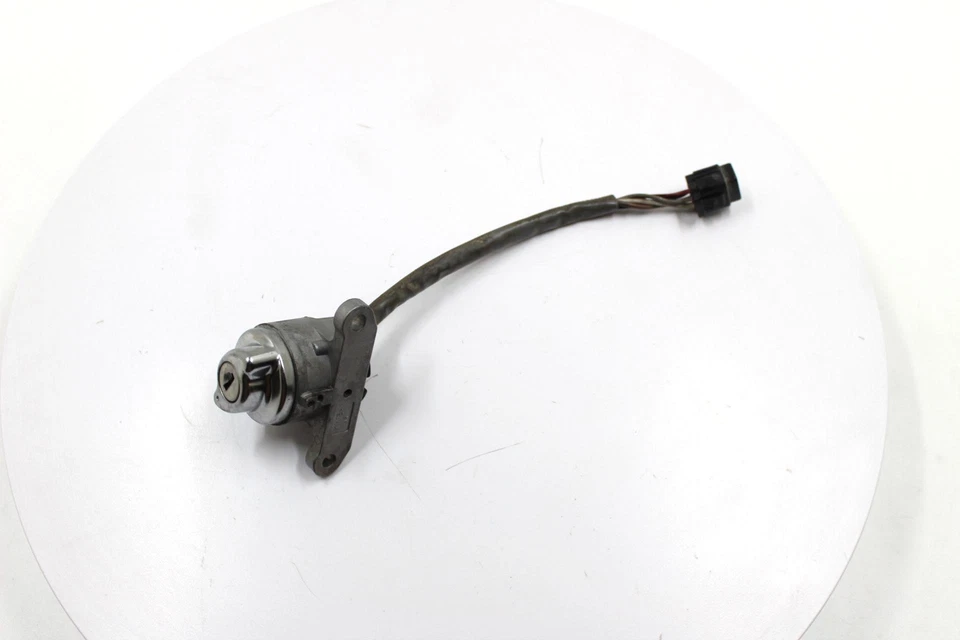 04 KAWASAKI VULCAN 2000 VN2000A OEM IGNITION LOCK  - Image 4 of 4
