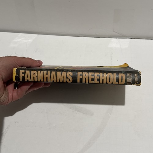 Farnham's Freehold, by Robert A. Heinlein - Putnam HC BCE w/DJ 1964 - Foto 3 di 6
