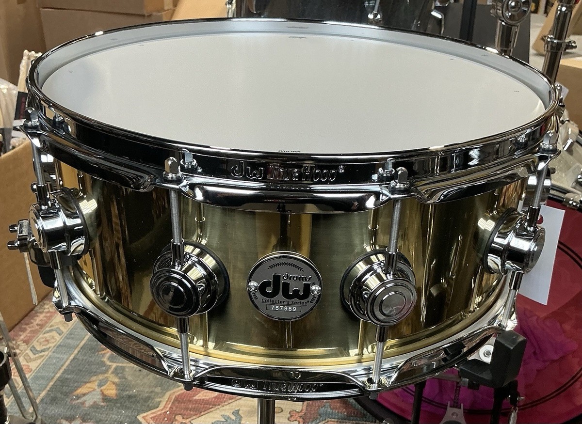 DW Collectors Series 5.5x14 Bell Brass Snare Drum - Polished Brass 