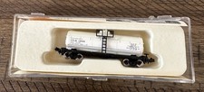 Con Cor N Scale #001-556002-3 Union Tank UTLX...