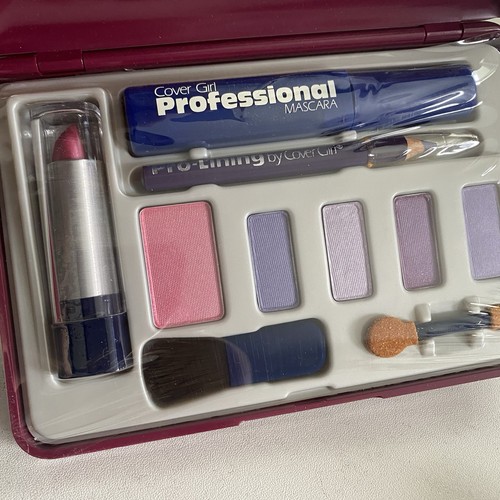 VTG Cover Girl Violet Jubilee Makeup Palette Violet Liner Plum Passion Rare - Picture 2 of 11