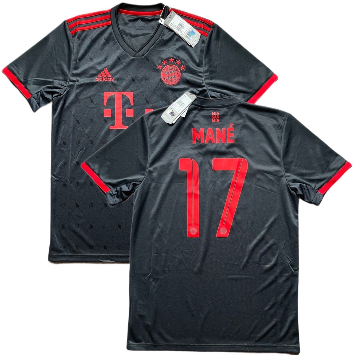 FC Bayern Munchen Mane 17 ユニフォーム s-l400.jpg