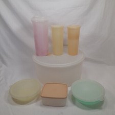 Lot Of 7 Vintage Tupperware Cake Carrier Liquid Containers Bowls Cups Lids