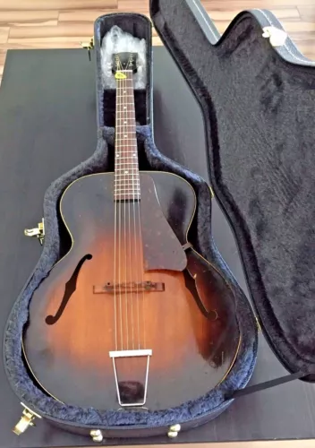 Gibson L-48 1954 2 Tone Sunburst With Travel Case 