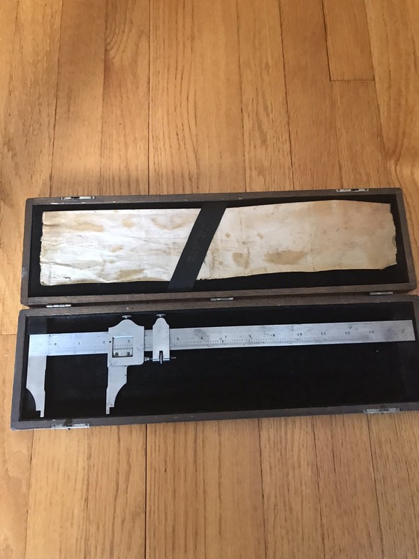 Antique Starrett No. 122 Vernier Caliper in Wooden Case 13”