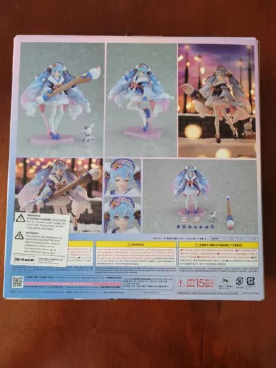 Hatsune Snow Miku 2023 Serene Winter Ver. figma EX-067 Max Factory