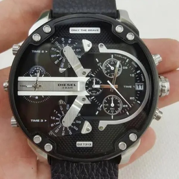 ~Brand New Diesel DZ7313 Men's Chronograph Watch Mr Daddy Black Leather Strap