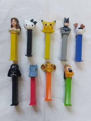 PEZ Spender Darth Vader Pikachu Belle Pluto Batman Cars 2 Simba Pets Hello Kitty