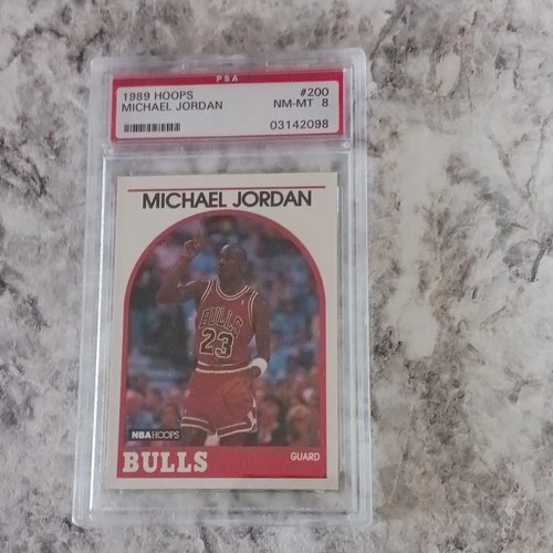 NBA Hoops 1989-90 Michael Jordan #200 PSA 8 Chicago Bulls Basketball Card