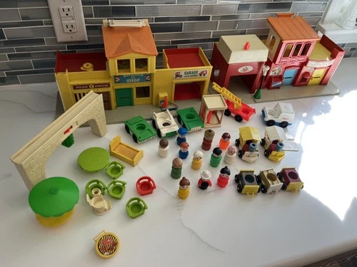 Fisher Price Vintage Little People Play Family Village mixed lot
