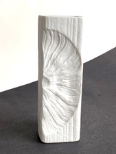 Rosenthal Martin Freyer Vase weiß Relief matt 22 cm Nr. 3065