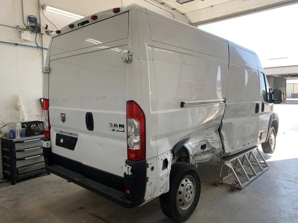 Used Body Control Module fits: 2020 Ram Promaster 2500 van Body Control BCM ID 6 - Изображение 3 из 4