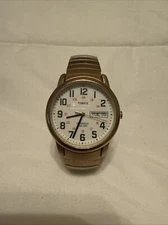Timex Watch T20471 Quartz 35mm White Dial Indiglo Gold Tone Expandable band/Work