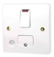 1 x MK K1070WHI - SWITCHED FUSE SPUR C/W FLEX OUTLET & NEON