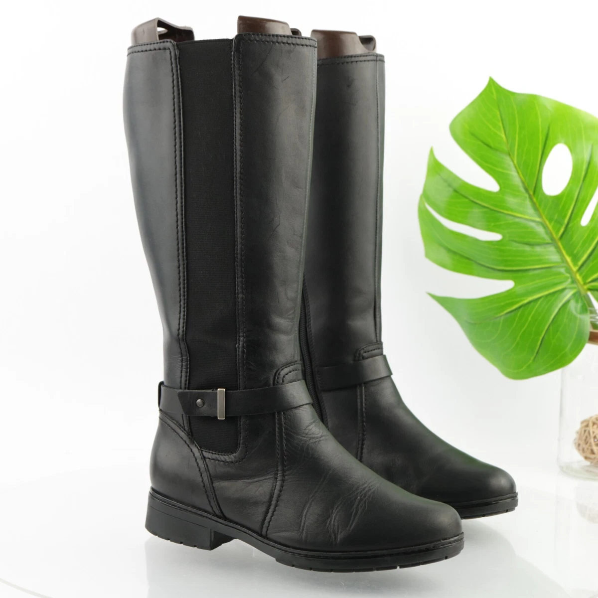 Clarks boots size best sale 8