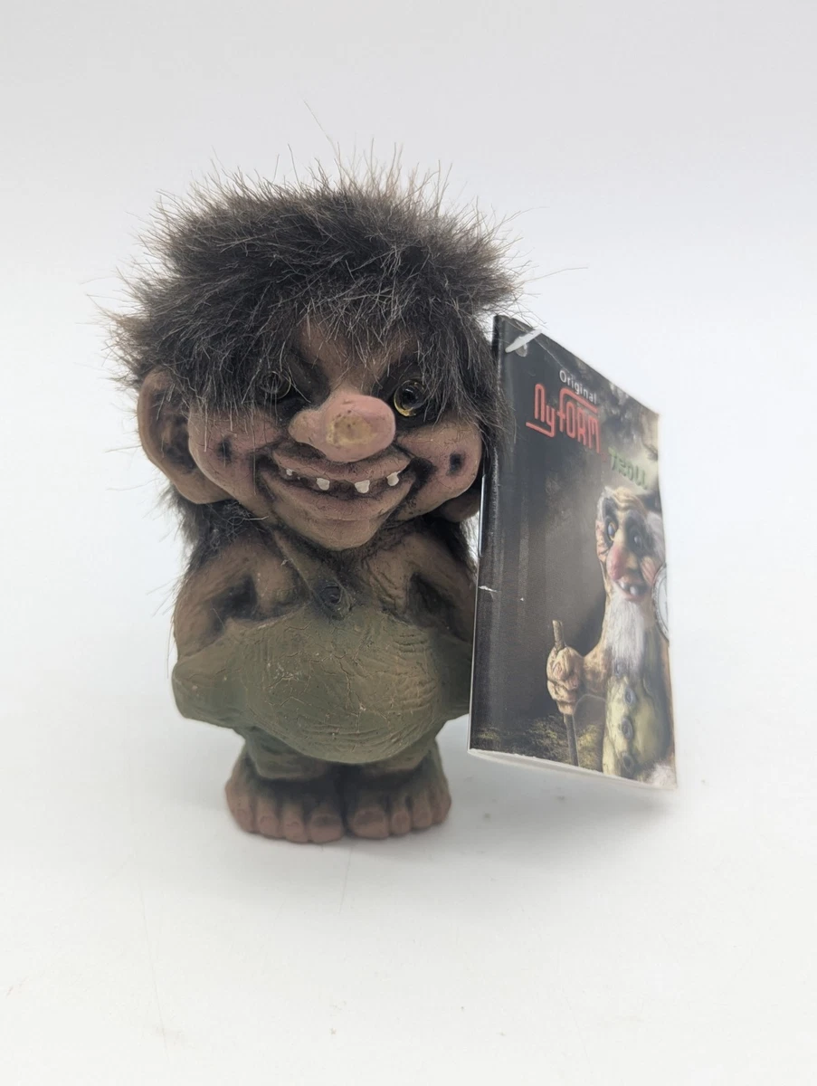 TROLL NYFORM VINTAGE 1981 No 126 Couple Heureux Fait Main