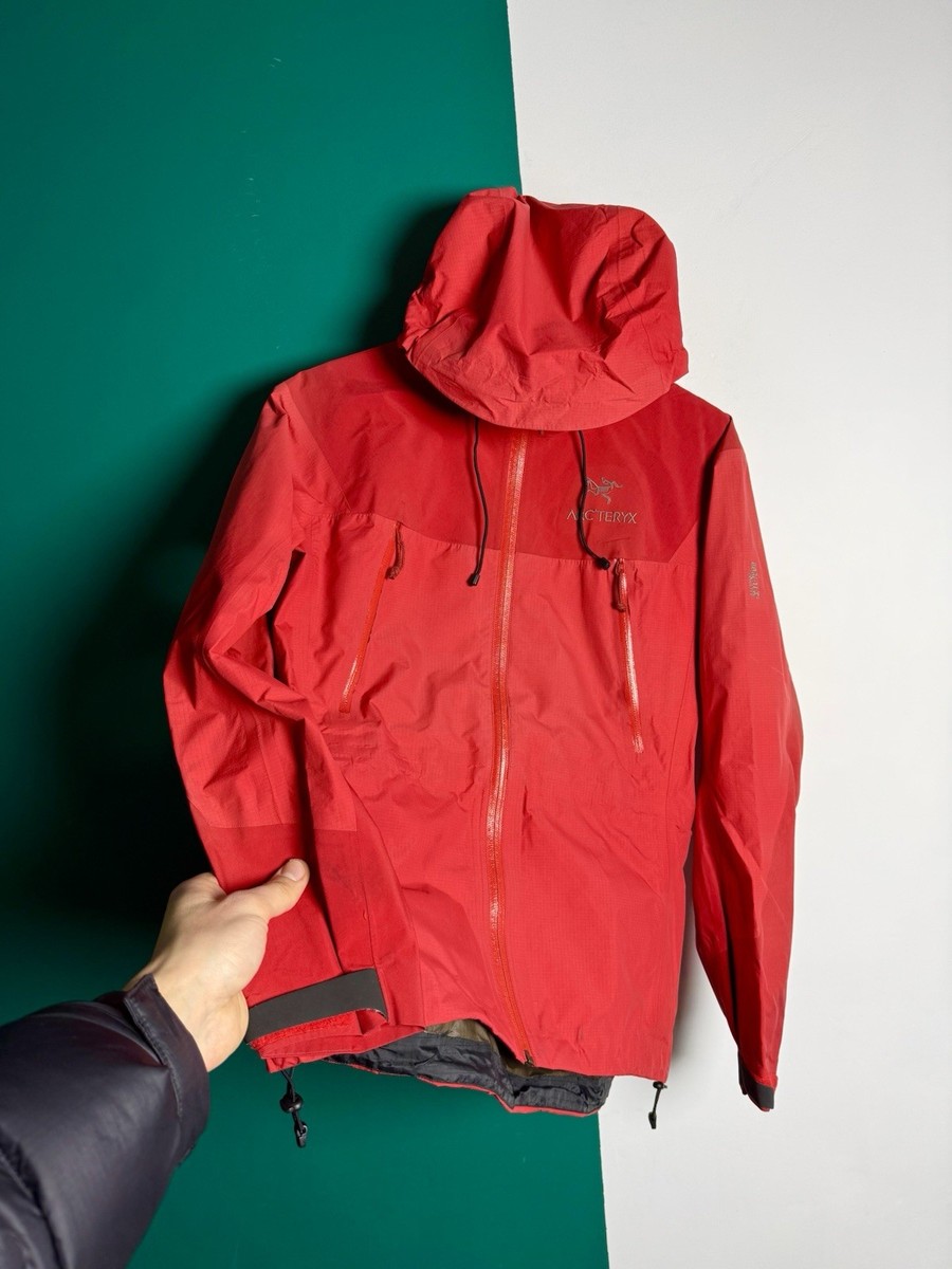 Arc'teryx Beta AR Gore-tex XCR shell women's size S Vintage 2000s