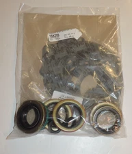 Transfer Case Gasket & Seal Kit Chevy Dodge NP 205 Seal Kit (TSK-205)  1973 - 91