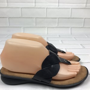 naturalizer slippers