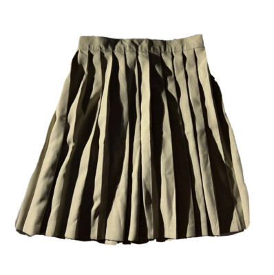 French Toast Size 20.5 Pleated Zipper Button Length 24  Poly #ST2