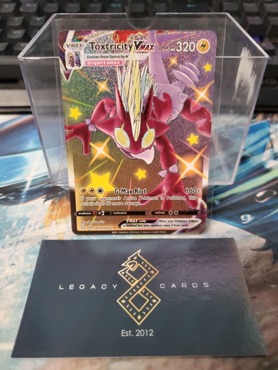 Toxtricity VMAX SV113/SV122 - Shining Fates Shiny Vault - Pokémon TCG (NM)