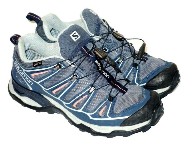 salomon low hiking shoes
