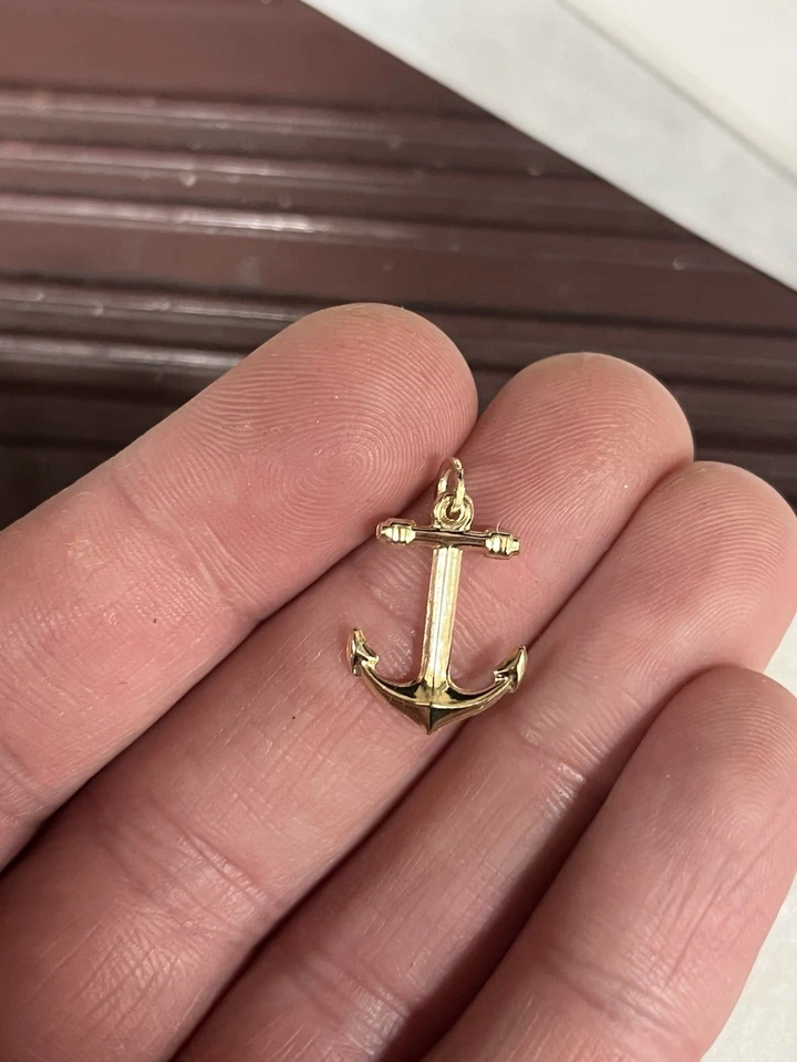 Colgante ancla oro 14k Foto 3 de 4