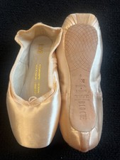 Bloch B-Morph 4XX Pointe Shoes