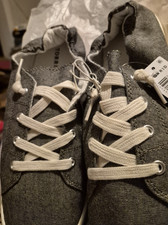 Torrid Riley Ruched Sneaker Grey Charcoal Fabric Women's Size 11 Lace Up