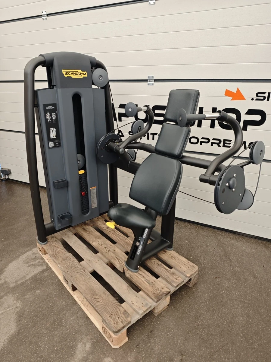 Technogym Selection Line PRO 700 Black - Arm Extension