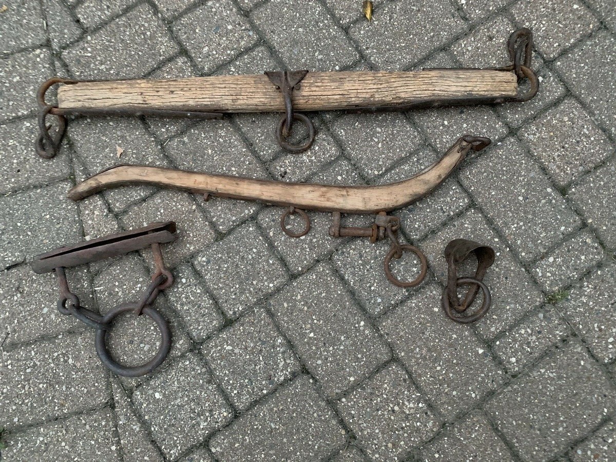 Antique Wood Ox Horse Mule Single Tree Neck Yolk Hardware Buggy