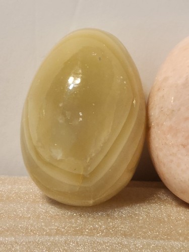 VINTAGE LOT OF 6 SOLID STONE MARBLE POLISHED GRANITE EGGS FROM ITALY 2.5" TO 3" - Picture 6 of 21