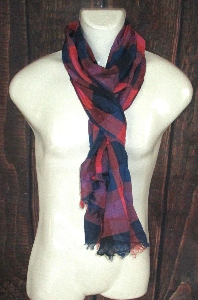 BUFANDA LIGERA A CUADROS A CUADROS H&M PARA HOMBRE Foto 4 de 4