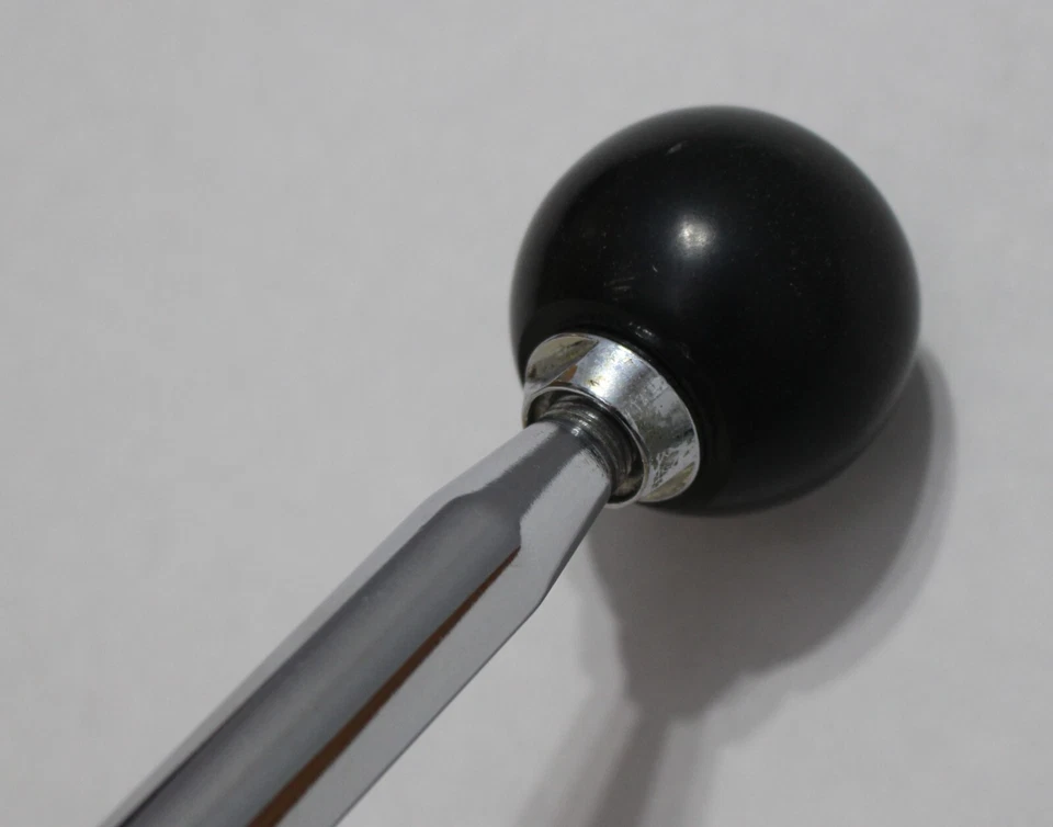 1965 1966 1967 original Mustang perilla de cambio con tuerca de bloqueo Ford 3 velocidades negro techo plano SAAC Foto 2 de 4