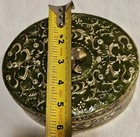 Jewelry  Box With Frog On Top. Oval Shaped with Gold Gilt Guilloche Finish. — photo 9