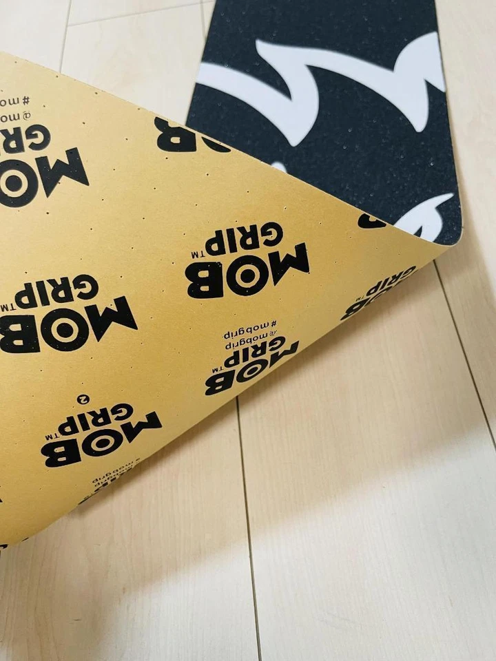 Cinta para tabla de skate MOB GRIP SPITFIRE x MOB GRIP blanca/negra sin usar de Japón Foto 3 de 3