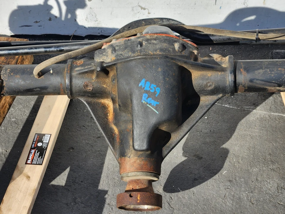 ✅16-18 OEM Jeep Wrangler JK eje trasero carcasa diferencial juego de husillo de freno Foto 4 de 4