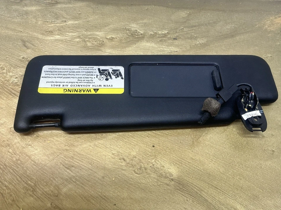 2007-2016 Volkswagen Eos Driver Side Sun Visor Sunvisor Shade Black OEM Foto 2 de 4