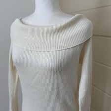 H M Sweater Off the Shoulder Ribbed Knit Cream Ivory Viscose Blend Large