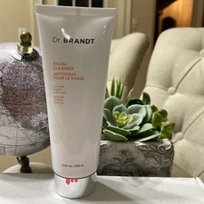 Dr.Brandt Facial Cleanser 3.5 fl oz / 105 ml Cleanse Purify Exfoliate BRAND T