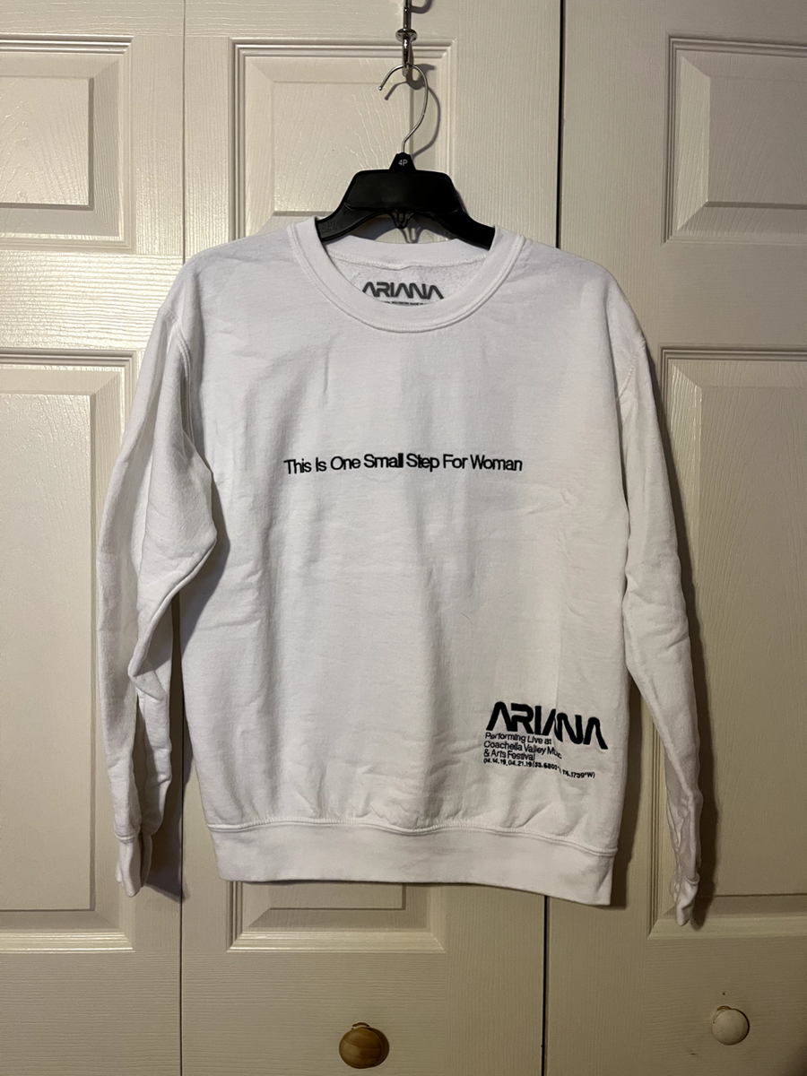 新品　公式 アリアナグランデ　スウェット Ariana Grande ストア - 公式 Ariana Grande グッズショップ