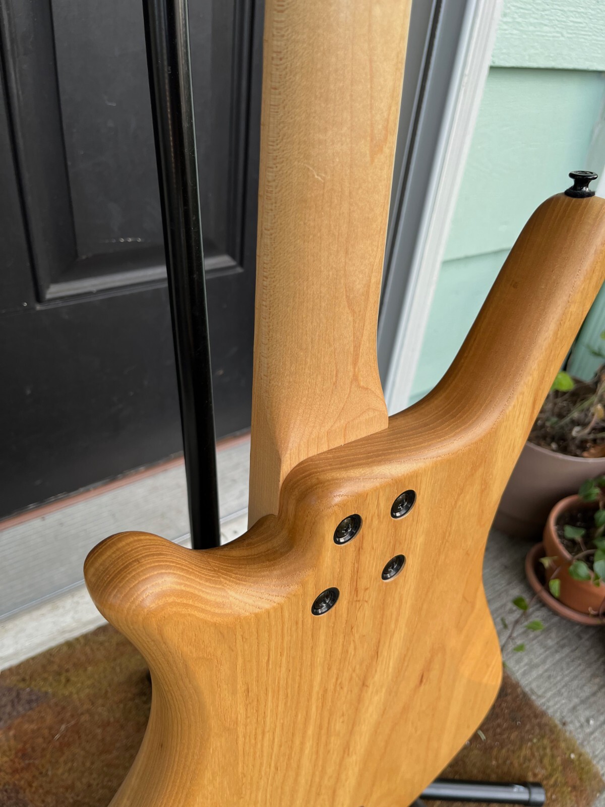 Dean Sledgehammer 4String Bass Guitar, Ash Body, LaBella Flats, Dialed